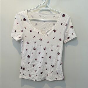 Old Navy Women's White Top with Red Floral Pattern